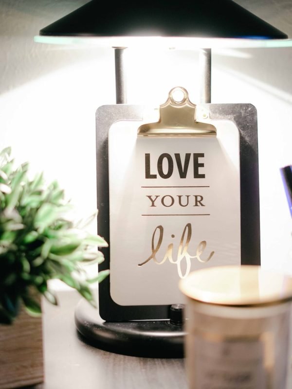 love-your-life-clipboard-decor-811575.jpg